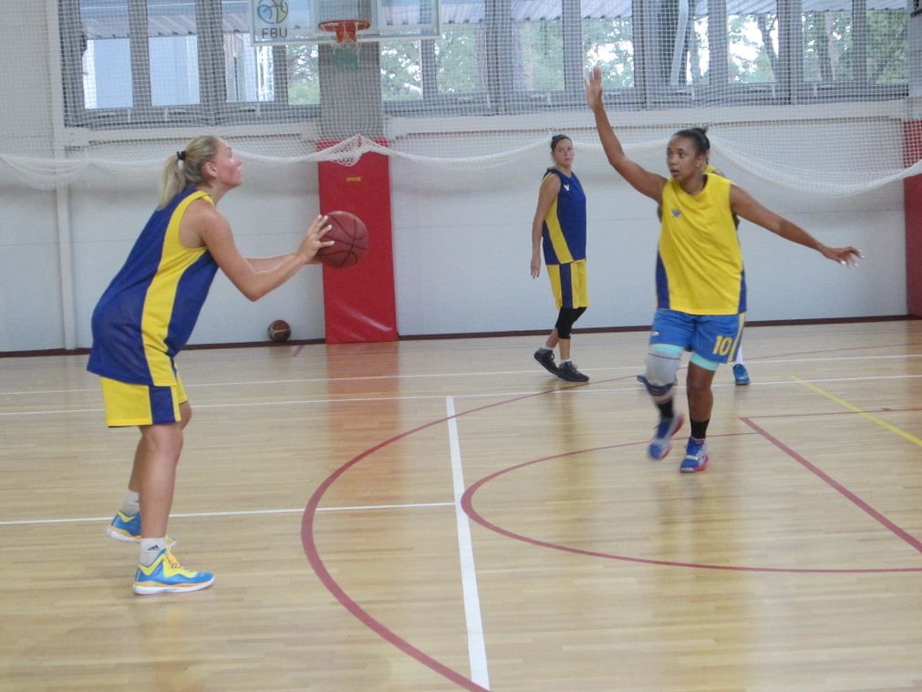 Зарицкая, Яцковец и Мирчева в расширенном списке сборной Украины по баскетболу на матчи с Германией и Сербией 