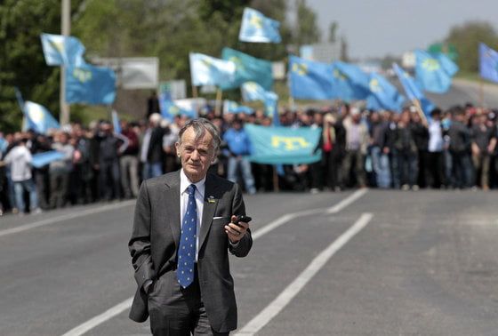 Крымские татары согласны дать Крыму свет, если РФ отпустит хоть одного