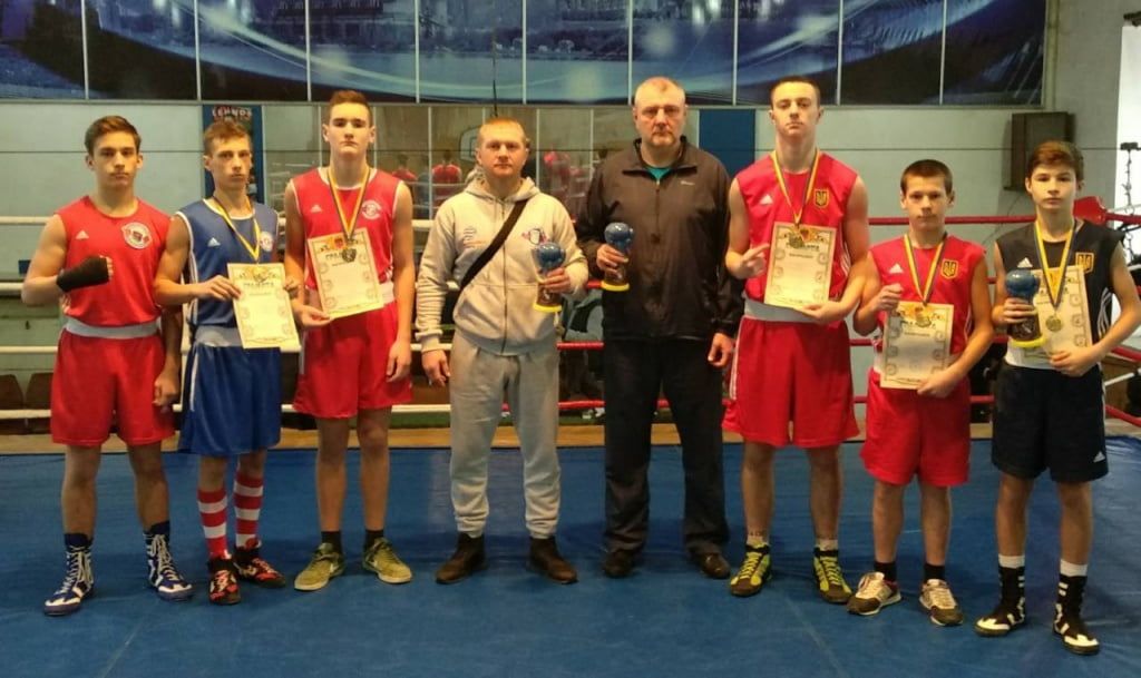Бердянские боксеры удачно выступили на отборочном этапе универсиады в Запорожье