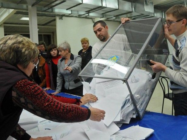 Вибори-2015: Як партії за два місяці витратили 2 млрд гривень