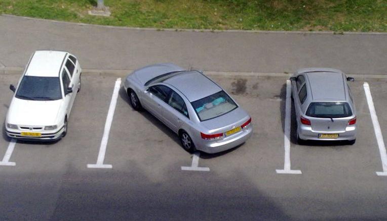 Утвержден закон, который меняет правила парковки