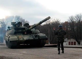 Бердянцы решили поддержать украинских танкистов