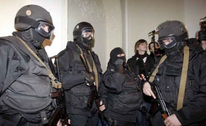 Антиукраинские акции: СБУ проводит более 25 обысков в регионах
