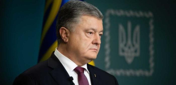 Порошенко: Военное положение в Украине продлеваться не будет