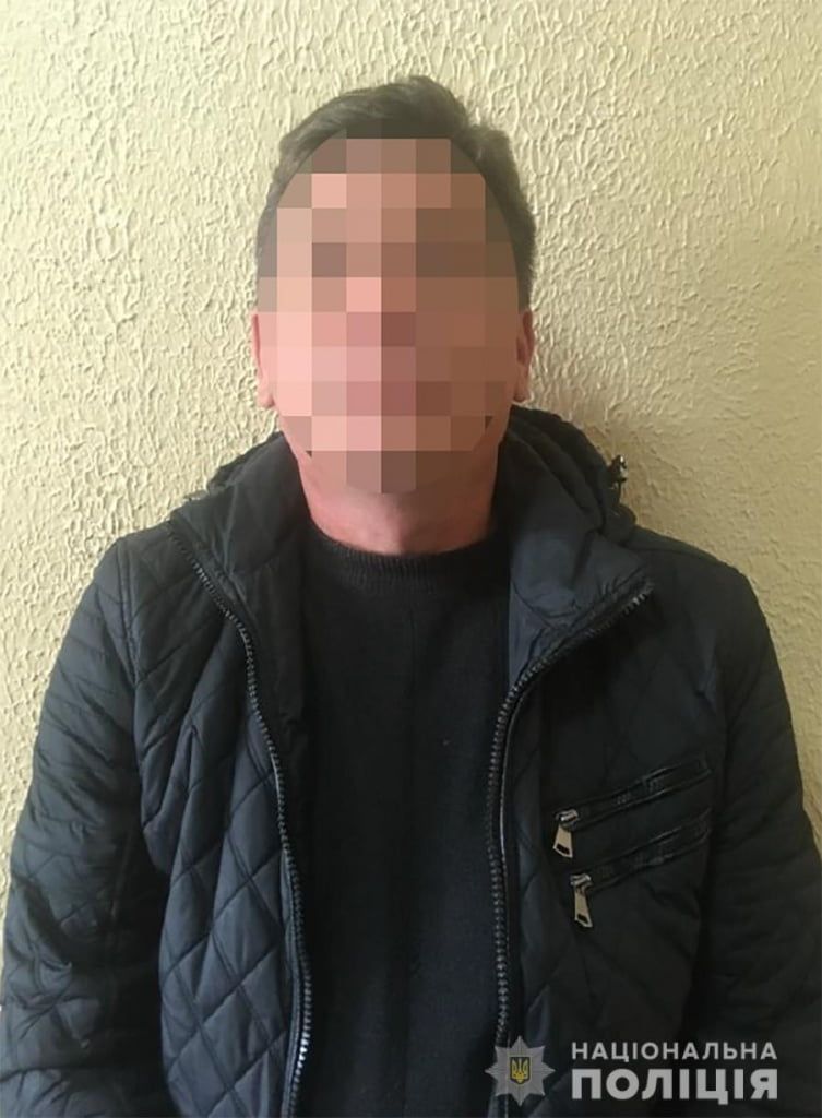 У Бердянську поліцейські оперативно розкрили розбійний напад на пенсіонера