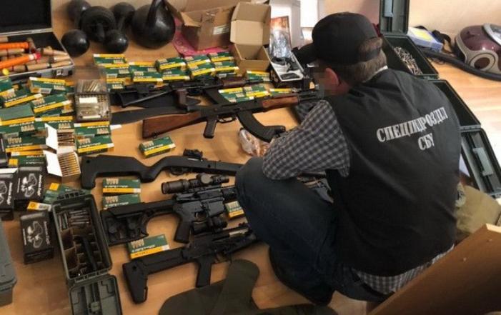 СБУ разоблачила в Одессе группировку торговцев оружием