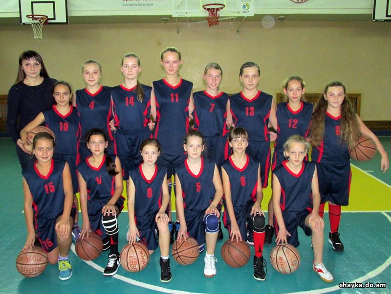 Бердянские баскетболистки U-13 пробились во второй этап юниорского чемпионата Украины