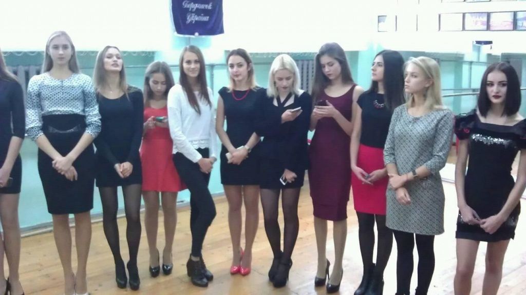За звание "Мисс Бердянск 2016" будет бороться 21 девушка