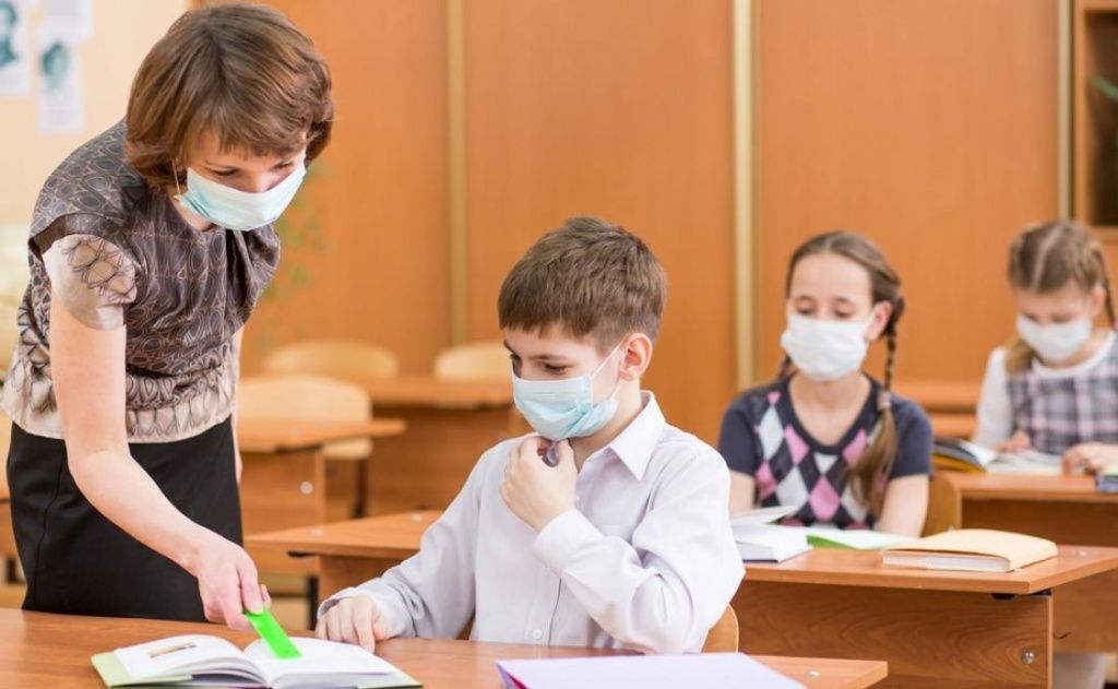 В Бердянских школах 8% детей отсутствуют из-за болезней. Речь о карантине не идет