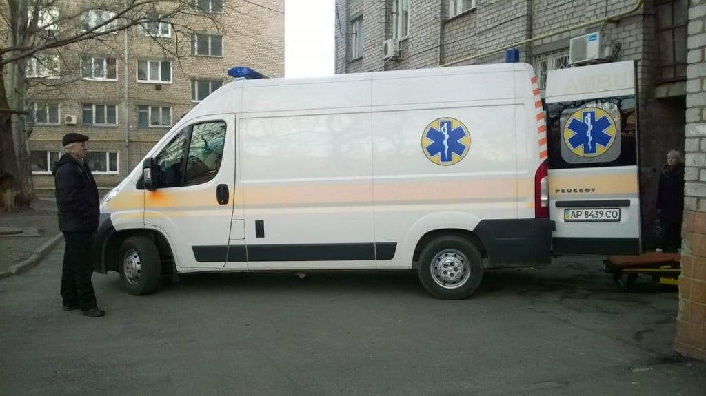 В Бердянске в многоэтажном общежитии по Победе, 45 прогремел взрыв, пятеро пострадавших (обновлено)