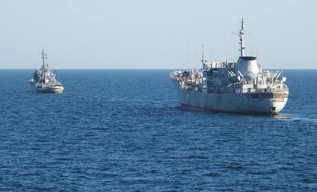 Украинские корабли направляются к Азовскому морю через оккупированную Керченский пролив - СМИ
