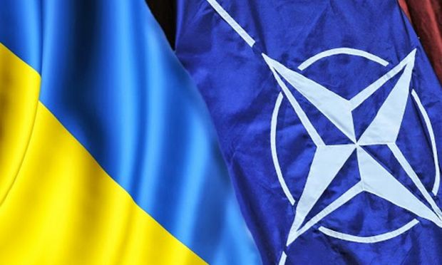 Порошенко собирается инициировать референдум о вступлении Украины в НАТО