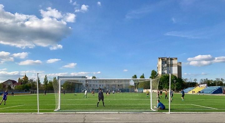 Чемпионат Бердянска по футболу - Тур №17. «Квадратный метр» возвращается в призовую группу