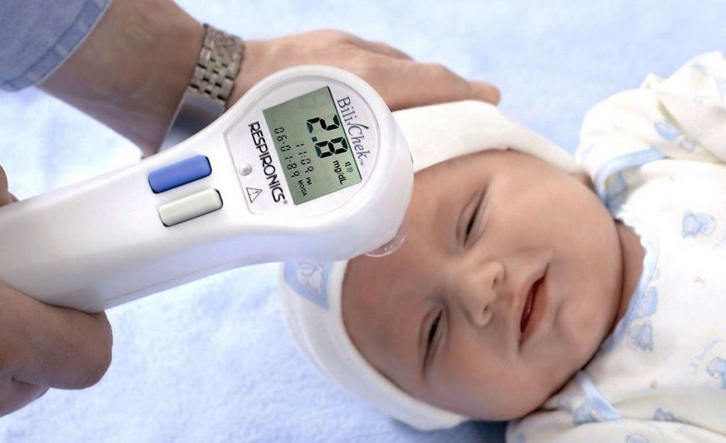 В бердянском роддоме появится оборудование, безболезненно определяющее желтуху у новорожденных