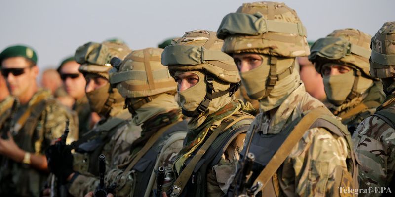 С начала года в Вооруженные силы принято на военную службу 28,5 тыс. контрактников