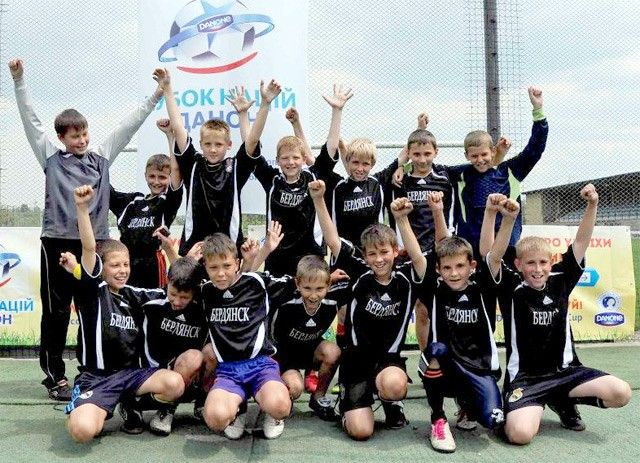 Бердянские футболисты победили в "Кубке наций"