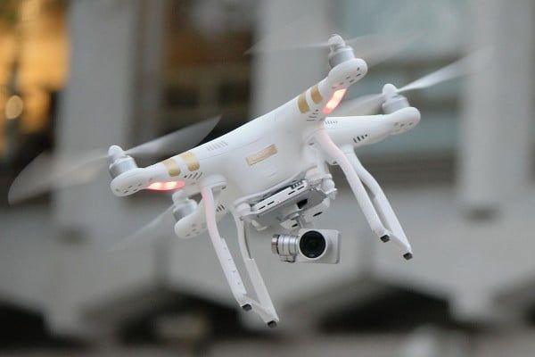 Компания DJI представила новый квадрокоптер Phantom 3