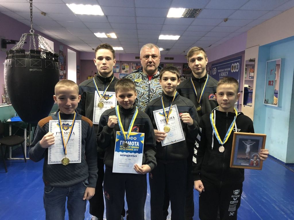 У бердянских боксеров четыре золота юношеского чемпионата Запорожской области