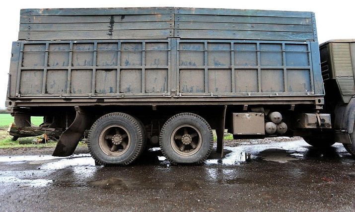 Бердянским пограничникам угрожали за задержание грузовика 