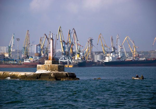 Бердянский морской торговый порт признан лучшим предприятием для трудоустройства
