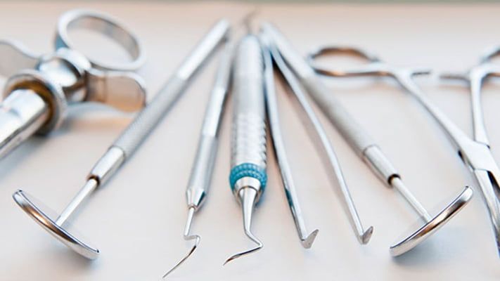 Как обрабатывать стоматологические инструменты: пошаговая инструкция для начинающих специалистов