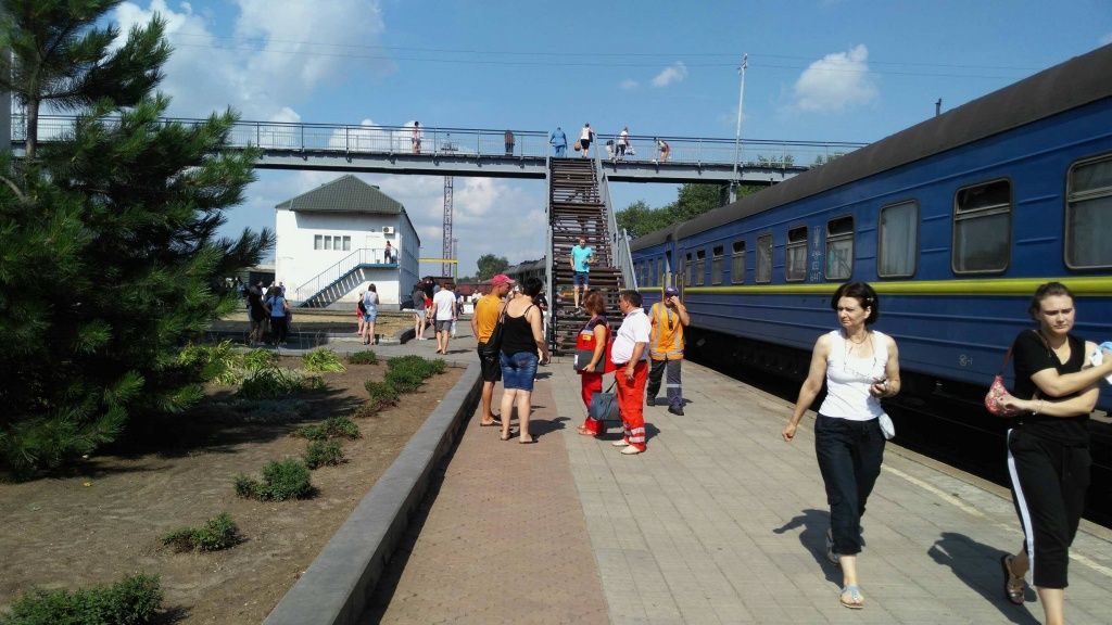 Пасажирський потяг Київ-Бердянськ зазнав аварії