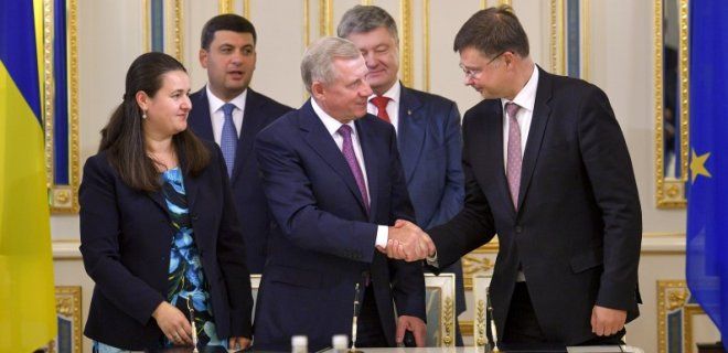 Украина получит миллиард евро от ЕС