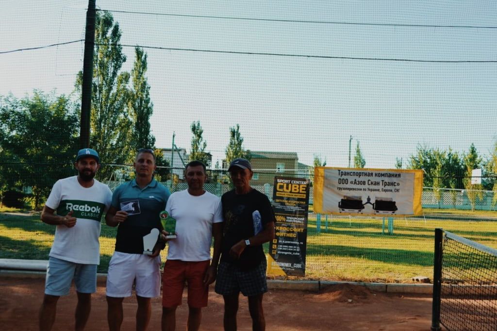 Владимир Жовнерчук и Игорь Галич победили на «Tennis BRD.Center Cup»