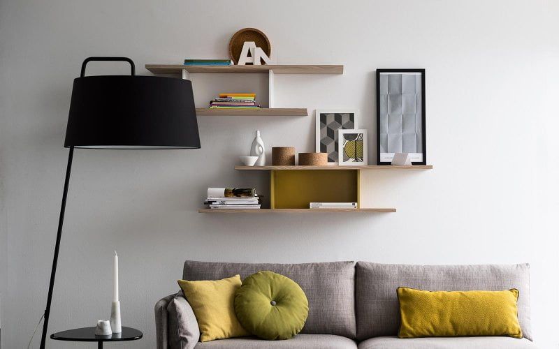 Мебельные полки: как выбрать идеальный вариант для интерьера