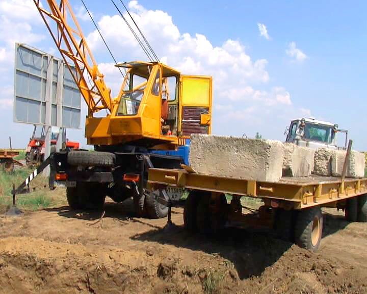 Бердянские блок посты продолжают укреплять - Новости Бердянска
