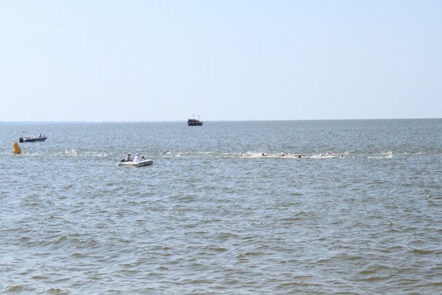 Чемпионат по плаванию на открытой воде в Бердянске 2012