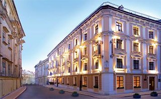 гостиницы Львова