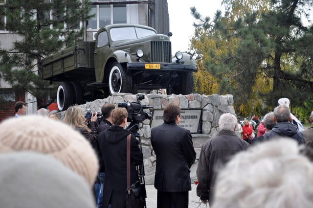 Памятник автомобилистам в Бердянске