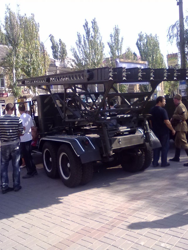 Выставка старой военной техники