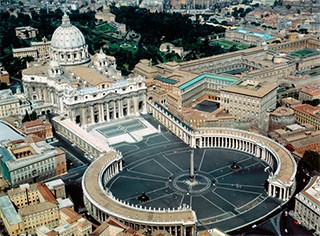 Площадь Святого Петра в Ватикане