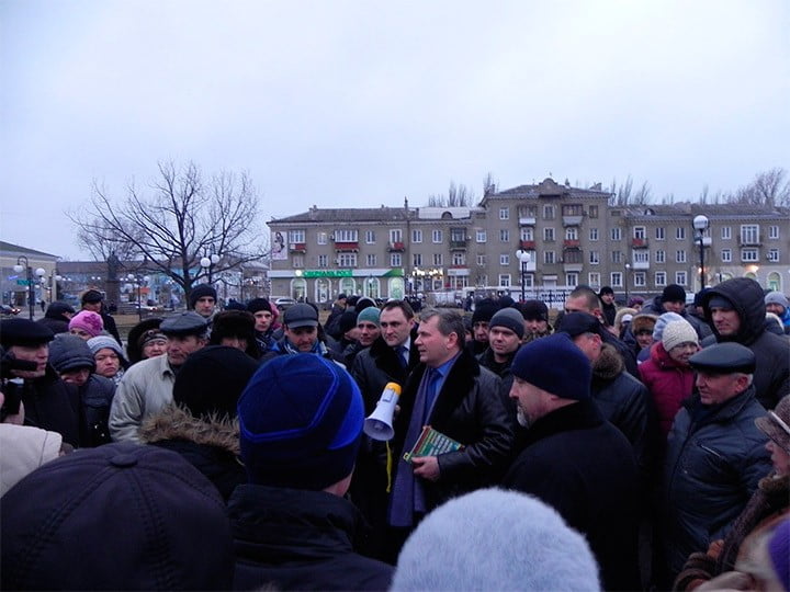 Собрание в центре Бердянска