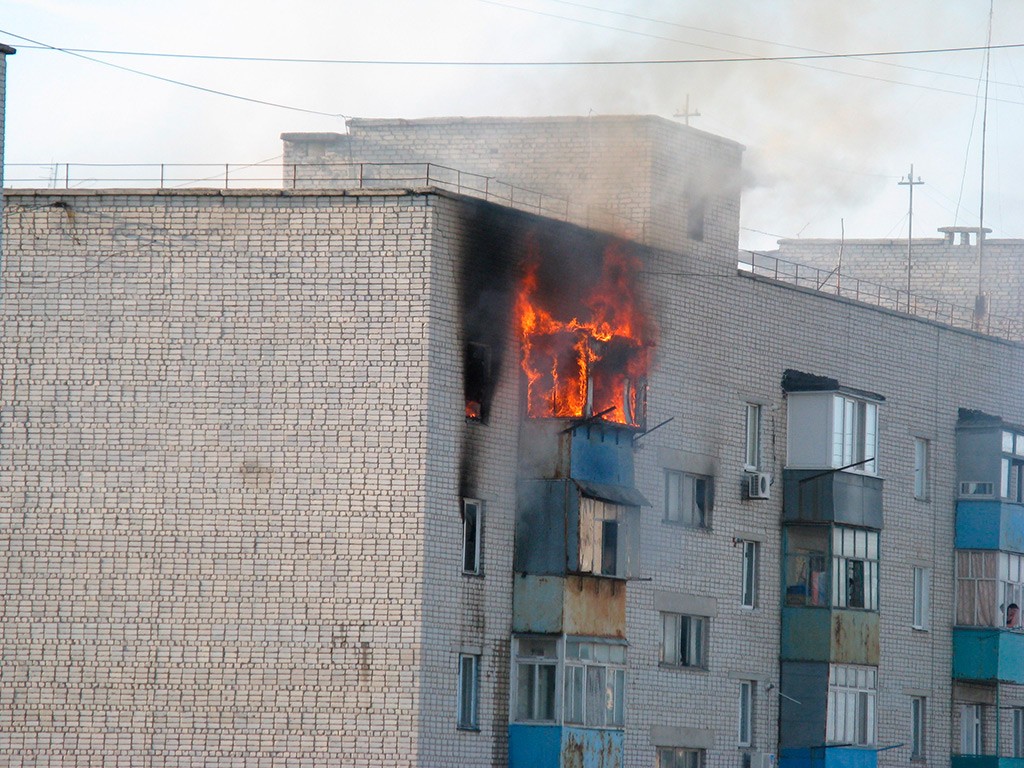 Пожар в Бердянске на Пролетарском 100 