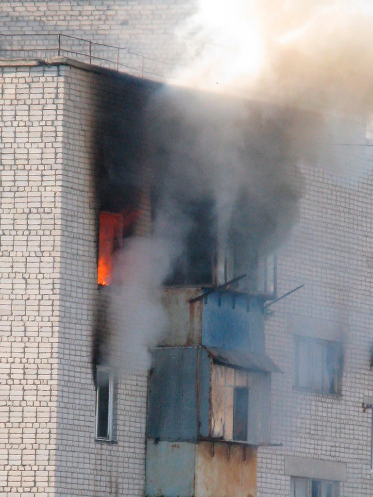 Пожар в Бердянске на Пролетарском 100 