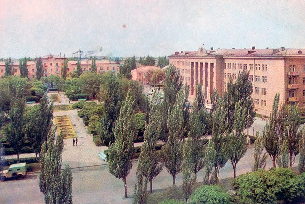 Площадь Первого Бердянского совета до 2010 года