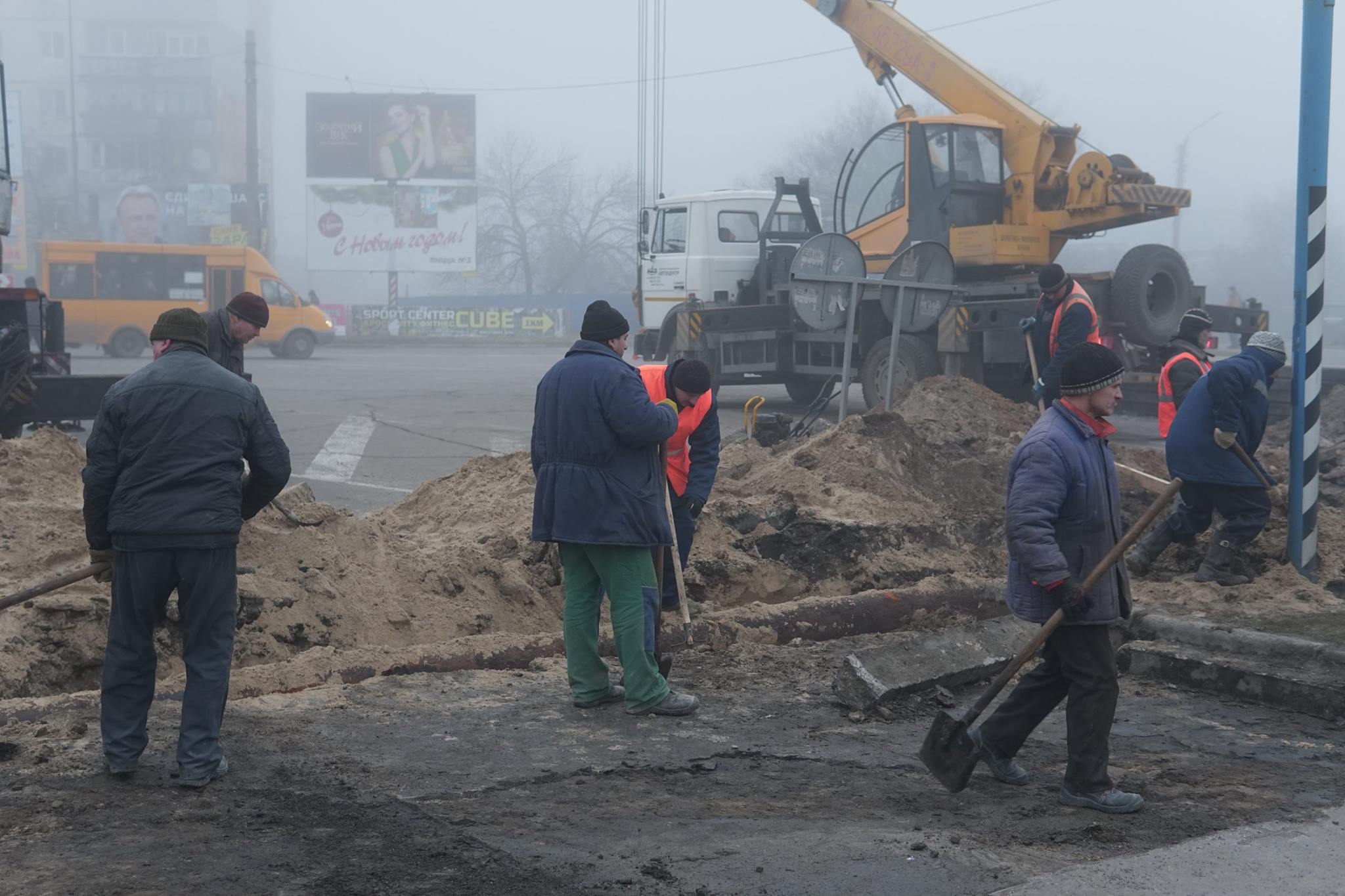 Прокладывают временную ветку коллектора