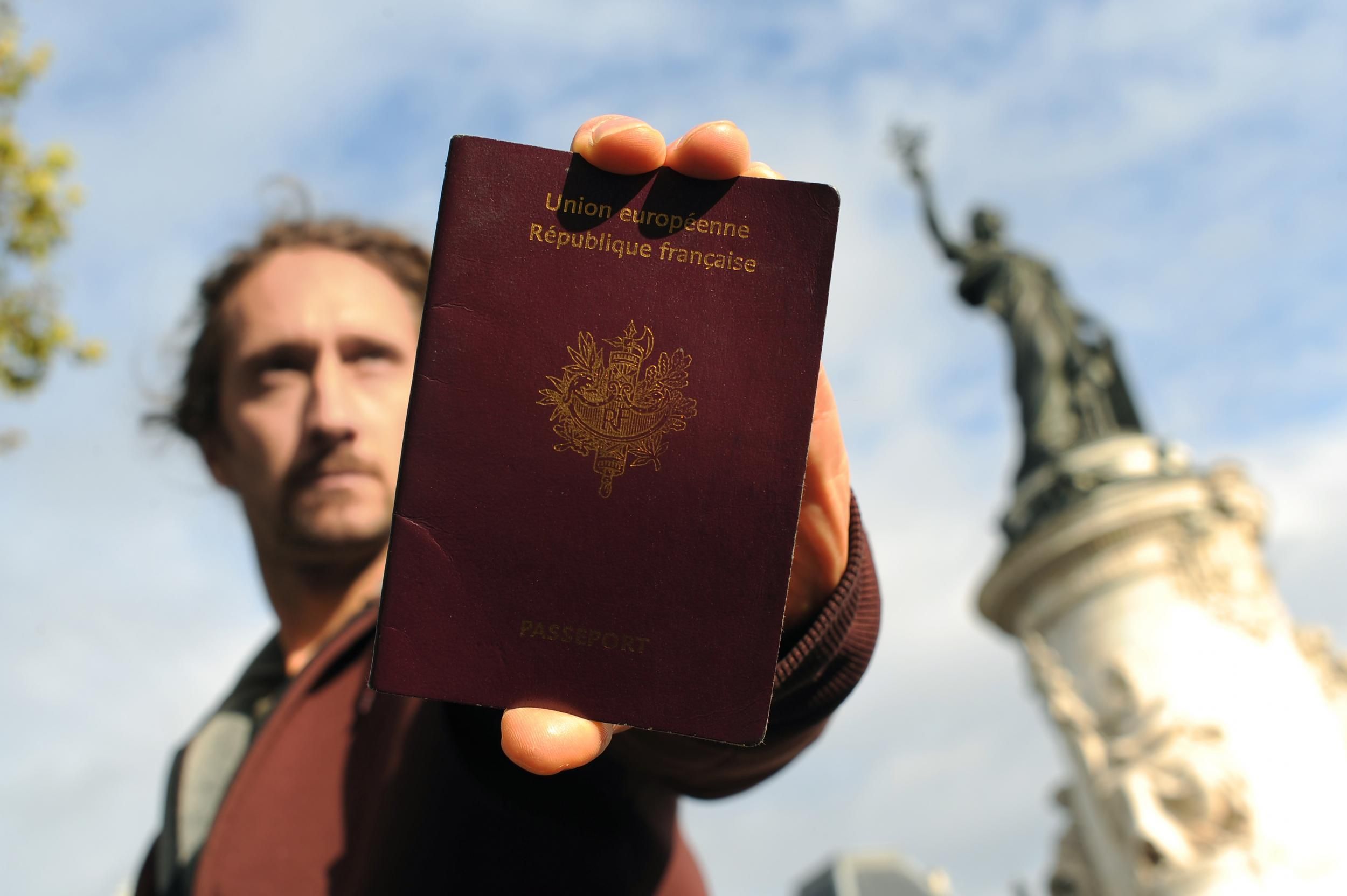 паспорт Франции
