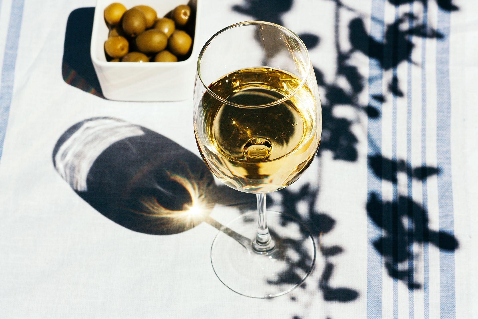 дегустація білого вина