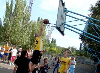 соревнования по стритболу Бердянск