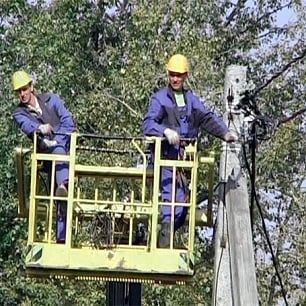 В Бердянске зафиксировано 60 порывов линий электропередач