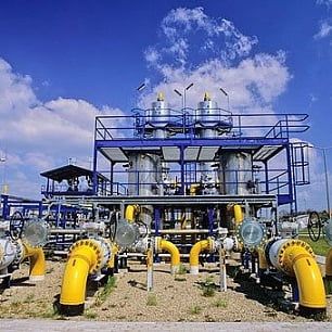Польша возобновила реверс газа в Украину, остановленный ранее из-за России
