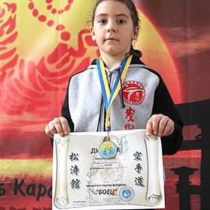 Каратисты из Бердянска в Горловке завоевали 34 медали