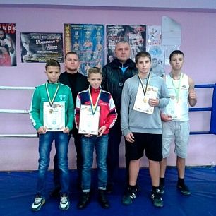 Бердянские боксеры успешно выступили на чемпионате Украины