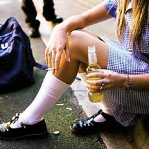 В бердянских клубах подросткам продают алкоголь: вмешалась прокуратура