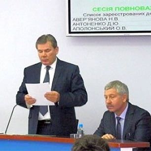 Петр Гончарук принял участие в работе сессии горсовета