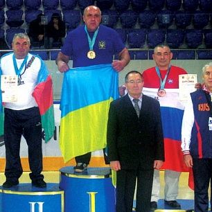 Бердянец завоевал две золотых медали чемпионата мира по армрестлингу